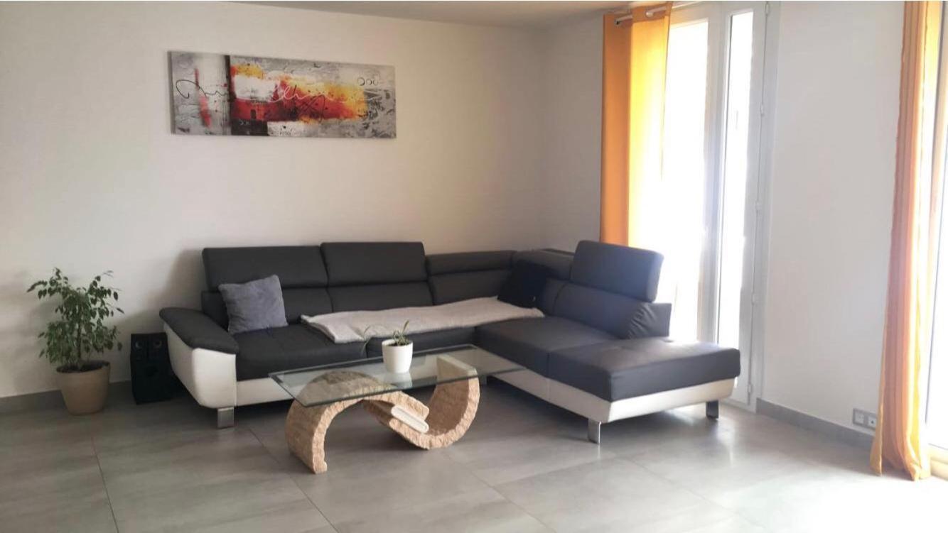 Villa Maison avec jacuzzi à Saintes Extérieur photo